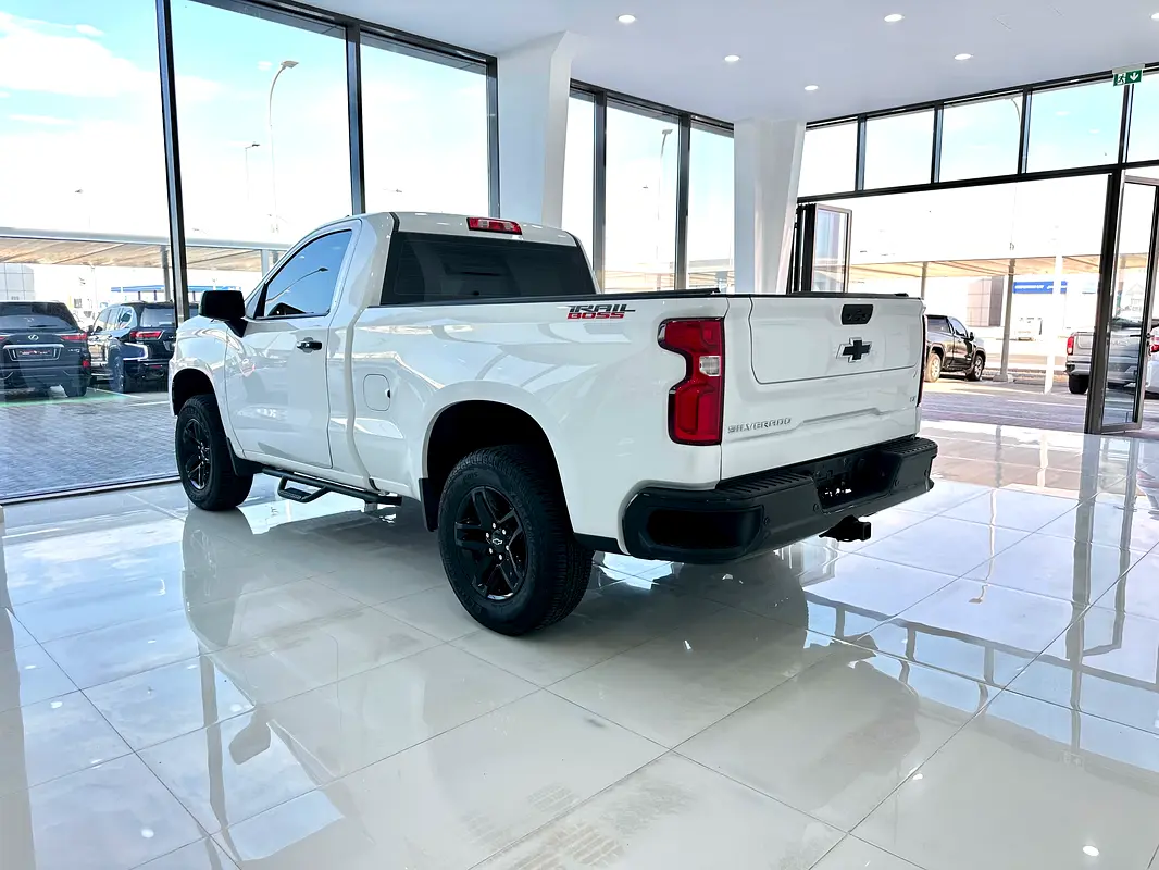 CHEVROLET Silverado 1500 LT Trail Boss 2021 - photo 4 - Import Émirats | International Cars
