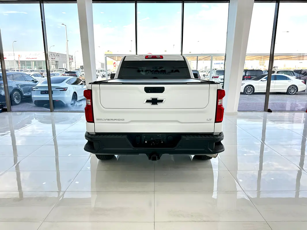 CHEVROLET Silverado 1500 LT Trail Boss 2021 - photo 6 - Import Émirats | International Cars