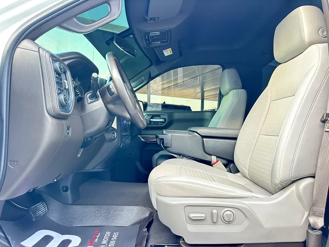 CHEVROLET Silverado 1500 LT Trail Boss 2021 - photo 7 - Import Émirats | International Cars