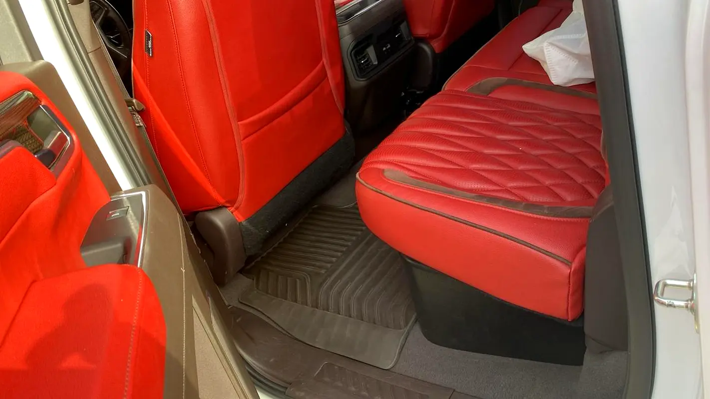 CHEVROLET Silverado 1500 LT Trail Boss 2023 - photo 10 - Import Émirats | International Cars