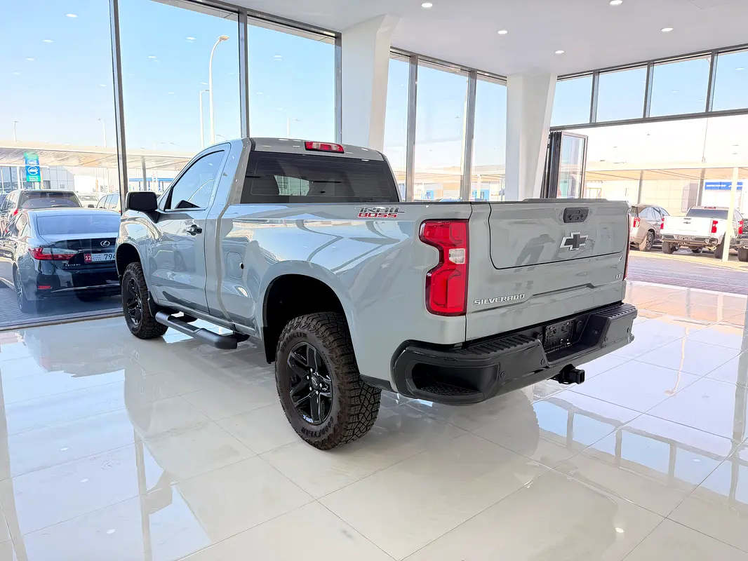 CHEVROLET Silverado 1500 LT Trail Boss 2025 - photo 4 - Import Émirats | International Cars