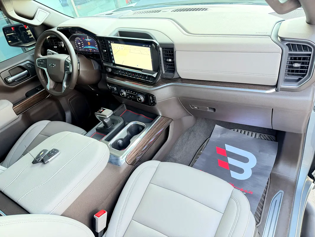 CHEVROLET Silverado 1500 LT Trail Boss 2025 - photo 9 - Import Émirats | International Cars