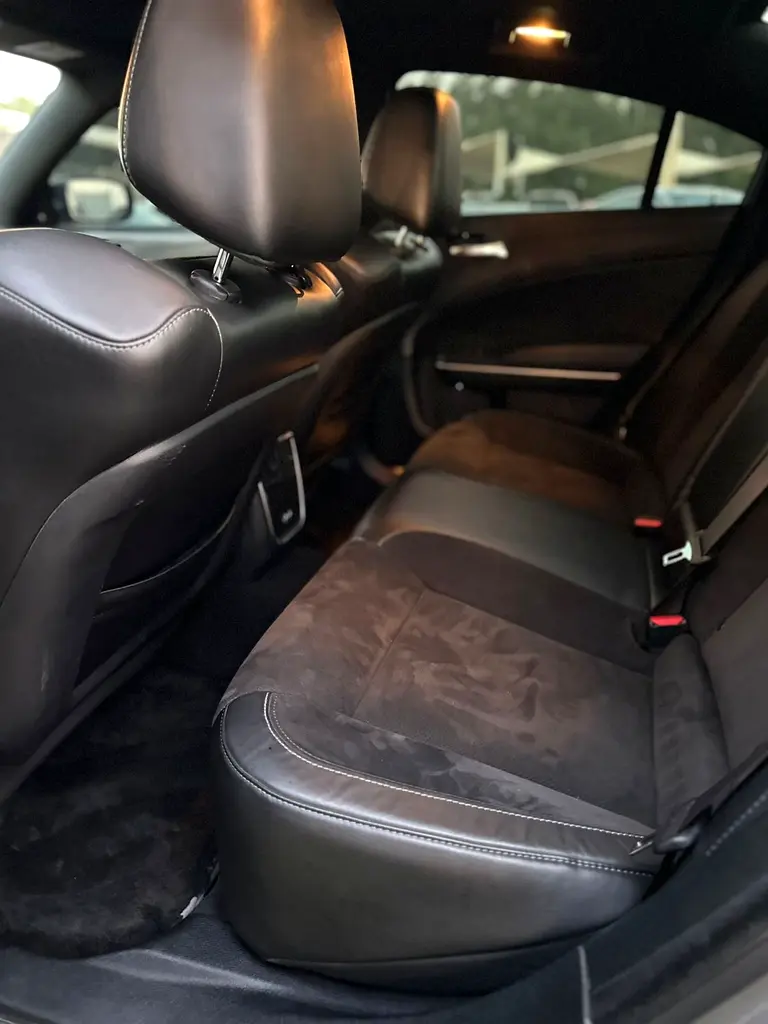 DODGE Charger R/T 2023 - photo 11 - Import Émirats | International Cars