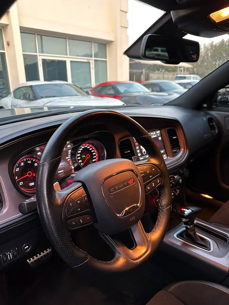 DODGE Charger R/T 2023 - photo 7 - Import Émirats | International Cars