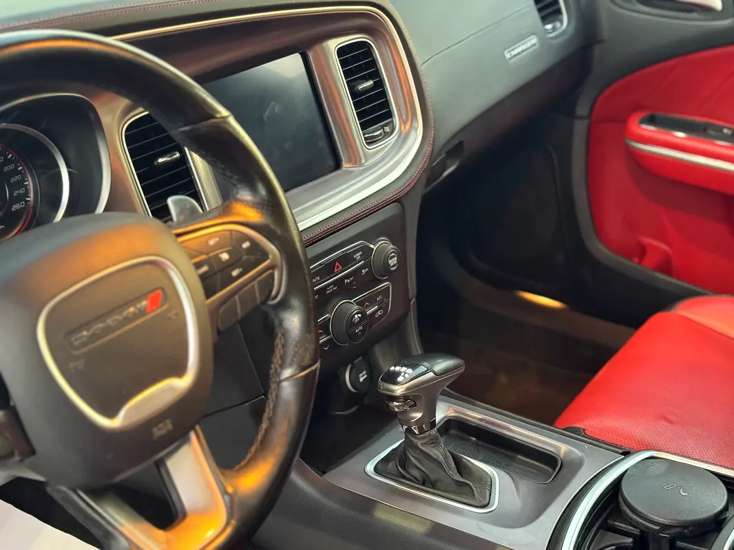 DODGE Charger GT 2019 - photo 6 - Import Émirats | International Cars