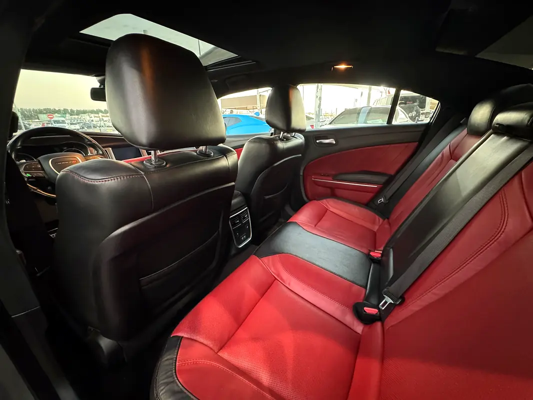 DODGE Charger GT 2019 - photo 8 - Import Émirats | International Cars