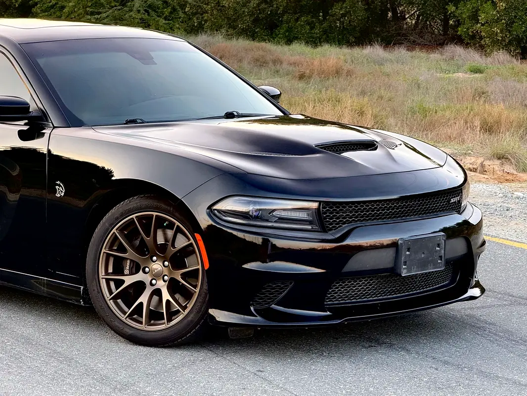 DODGE Charger SRT8 Hellcat 2018 - photo 2 - Import Émirats | International Cars