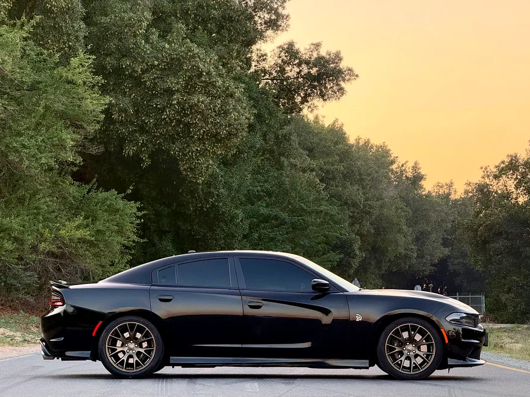 DODGE Charger SRT8 Hellcat 2018 - photo 8 - Import Émirats | International Cars