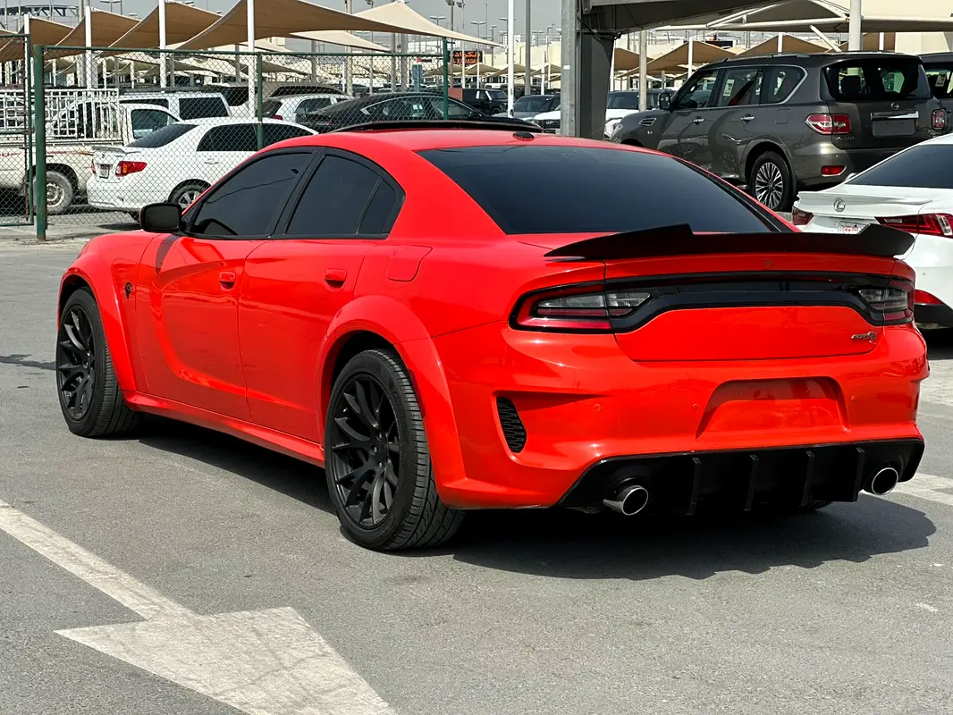 DODGE Charger SRT8 Hellcat 2016 - photo 6 - Import Émirats | International Cars