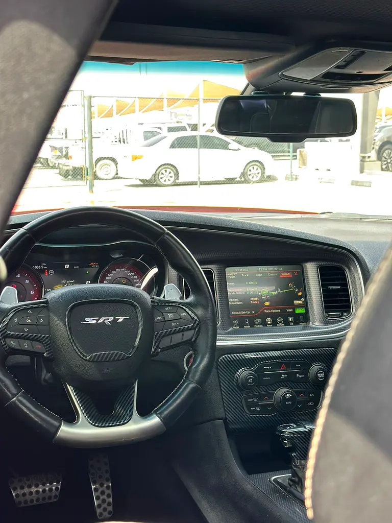 DODGE Charger SRT8 Hellcat 2016 - photo 8 - Import Émirats | International Cars