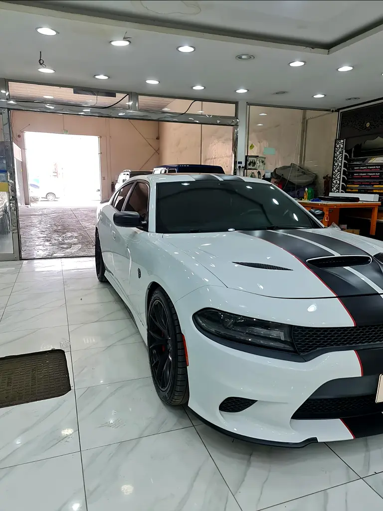 DODGE Charger SRT8 Hellcat 2016 - photo 5 - Import Émirats | International Cars