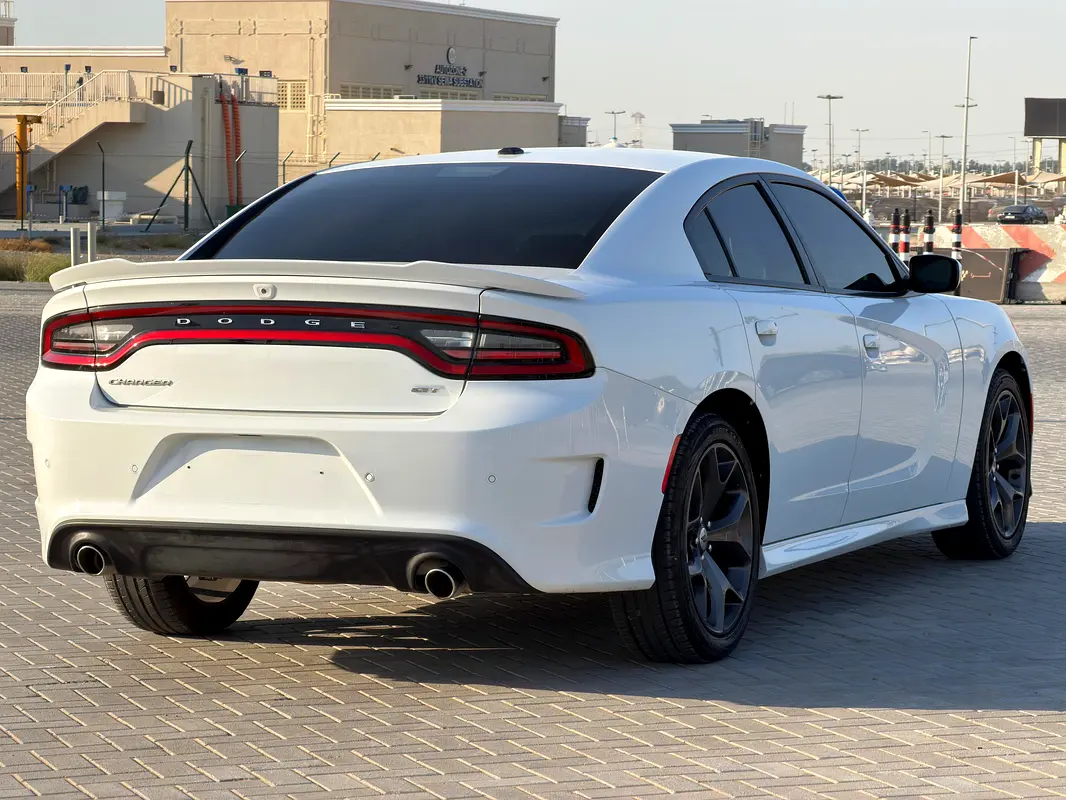 DODGE Charger GT 2019 - photo 4 - Import Émirats | International Cars