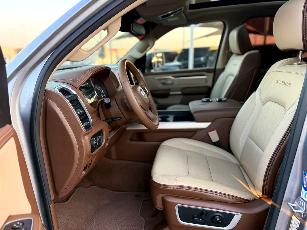 DODGE Ram 1500 Laramie 2021 - photo 7 - Import Émirats | International Cars