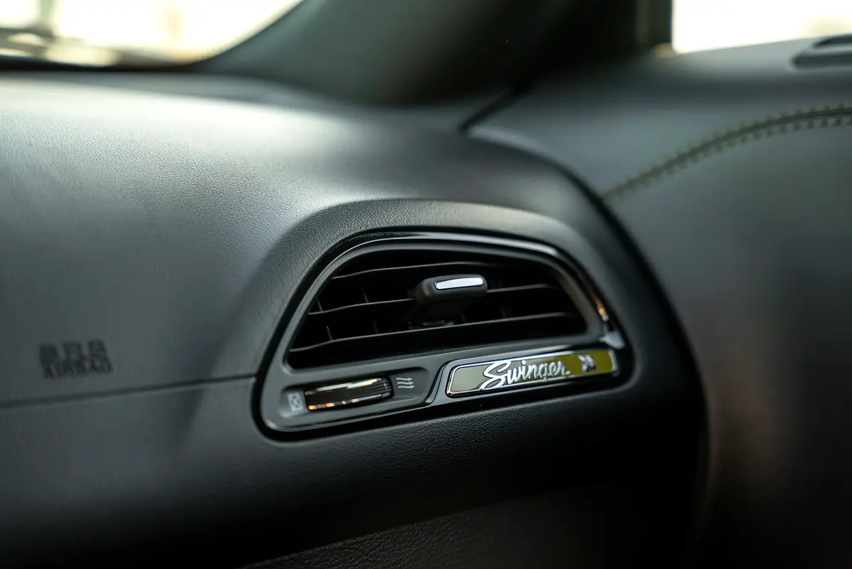 DODGE Charger R/T Scat Pack 2023 - photo 10 - Import Émirats | International Cars