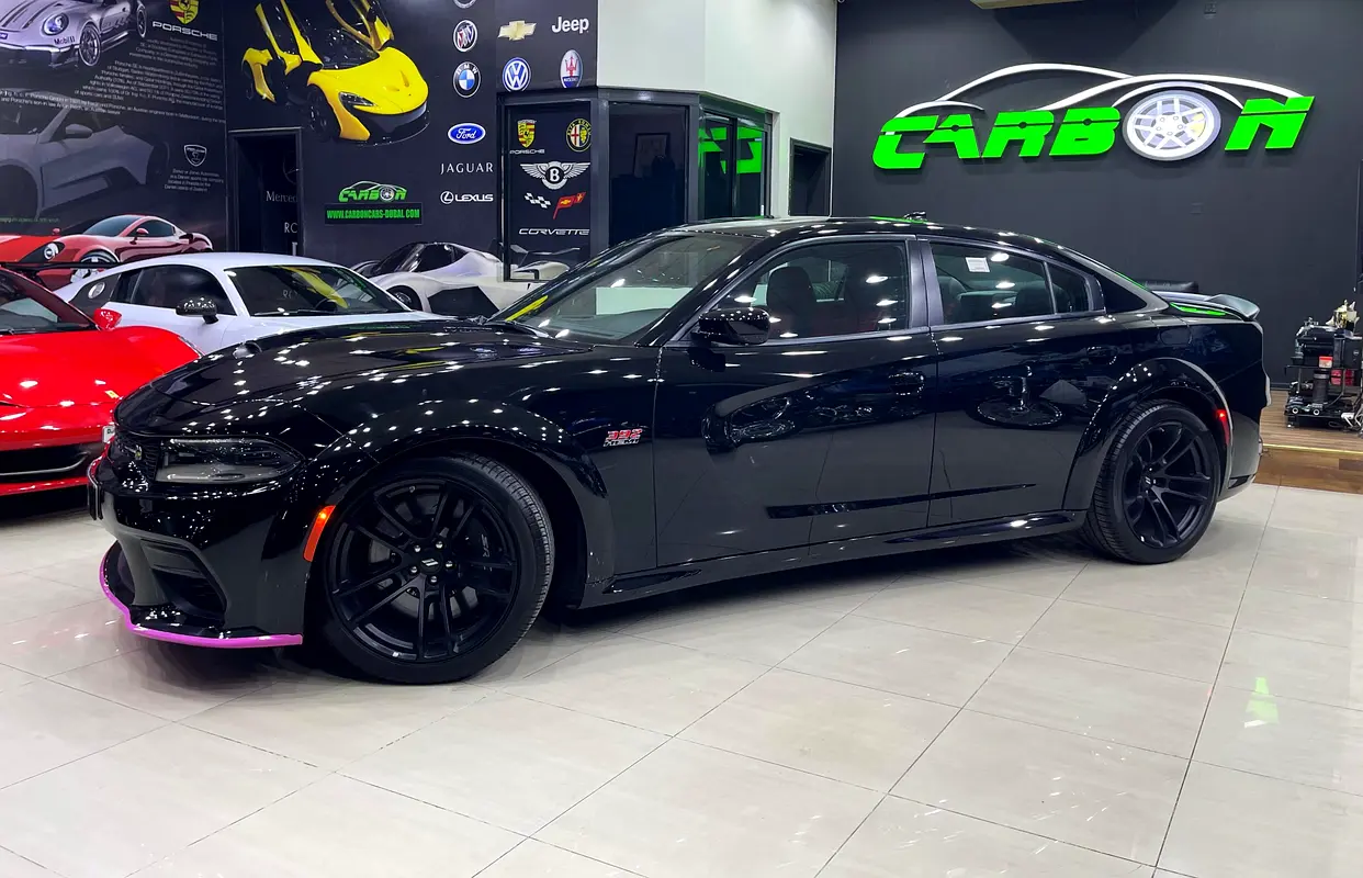 DODGE Charger Scat Pack 2023 - photo 2 - Import Émirats | International Cars