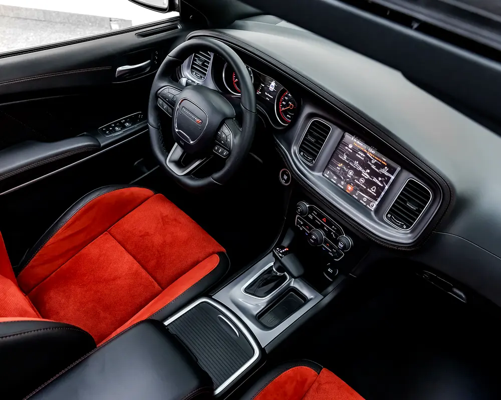 DODGE Charger R/T Scat Pack 2023 - photo 10 - Import Émirats | International Cars
