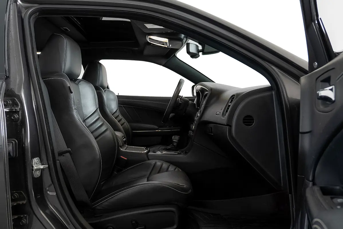 DODGE Charger SRT8 Hellcat 2021 - photo 8 - Import Émirats | International Cars