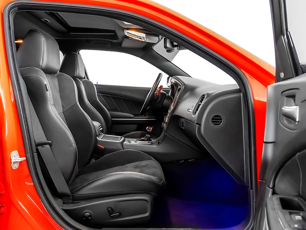 DODGE Charger R/T Plus 2023 - photo 8 - Import Émirats | International Cars