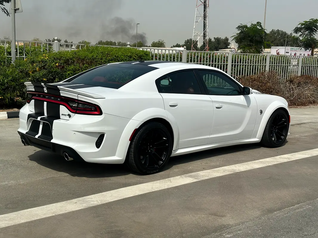 DODGE Charger SRT8 Hellcat 2020 - photo 5 - Import Émirats | International Cars