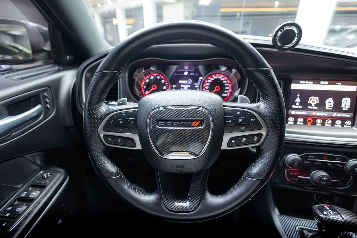 DODGE Charger R/T 2021 - photo 11 - Import Émirats | International Cars