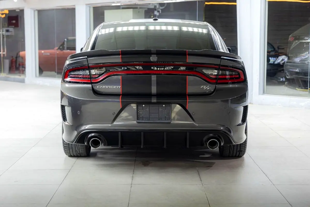 DODGE Charger R/T 2021 - photo 8 - Import Émirats | International Cars