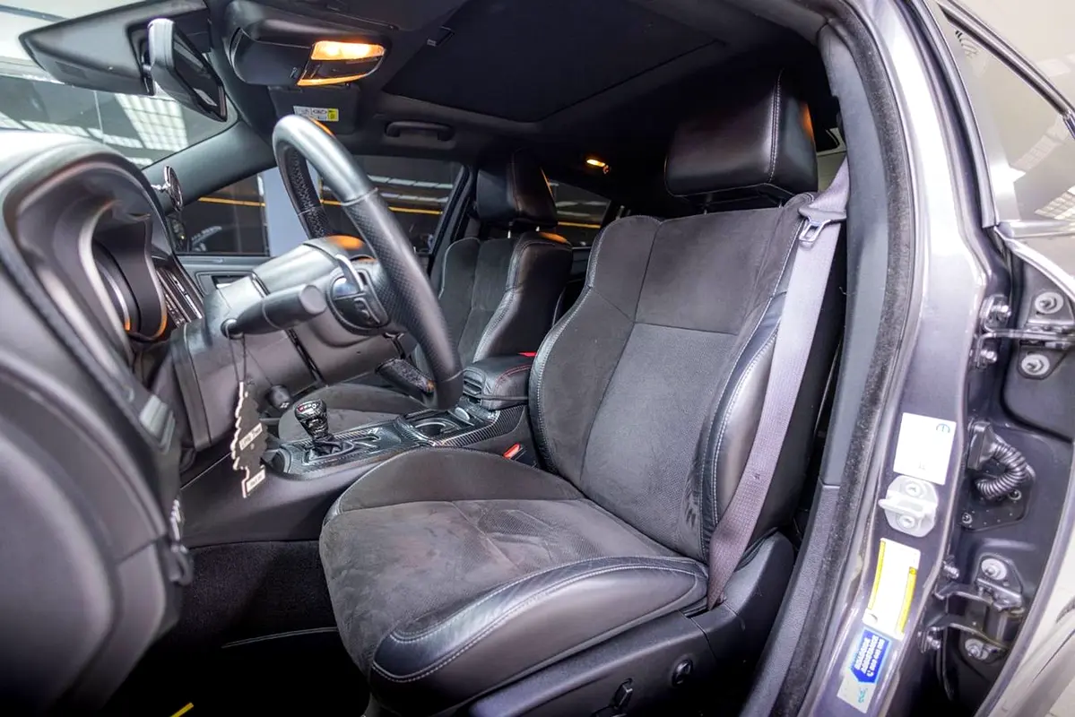 DODGE Charger R/T 2021 - photo 9 - Import Émirats | International Cars