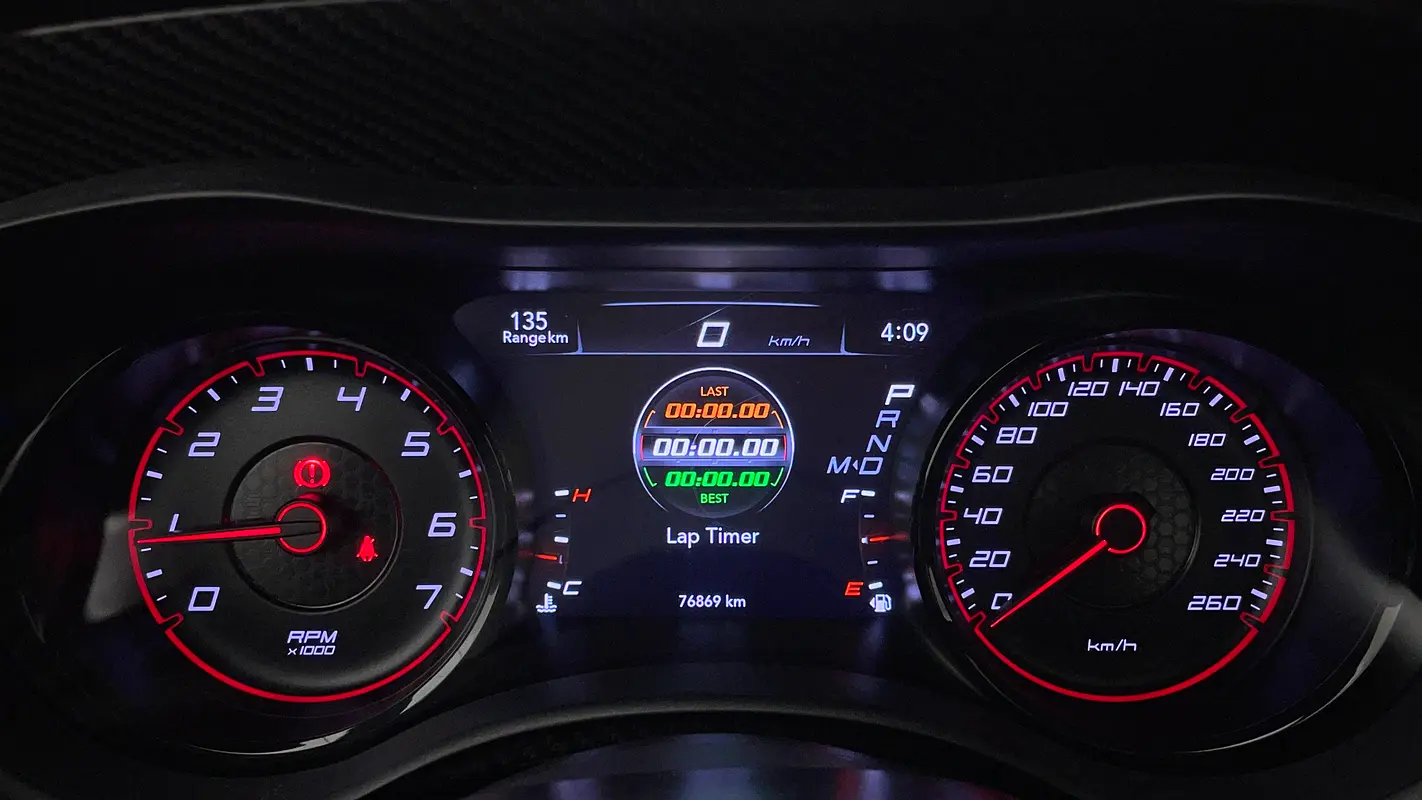 DODGE Charger GT 2023 - photo 9 - Import Émirats | International Cars