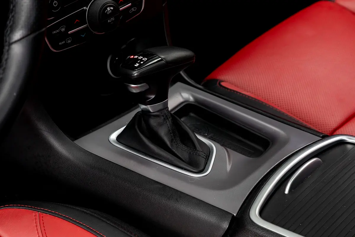 DODGE Charger R/T 2022 - photo 10 - Import Émirats | International Cars