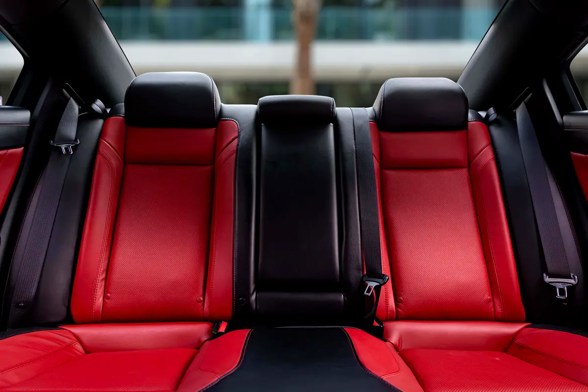 DODGE Charger R/T 2022 - photo 12 - Import Émirats | International Cars