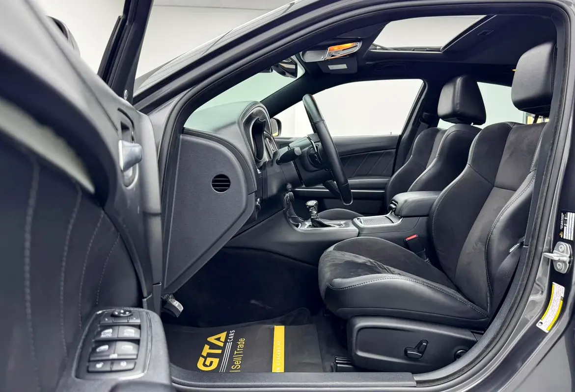 DODGE Charger R/T 2019 - photo 8 - Import Émirats | International Cars