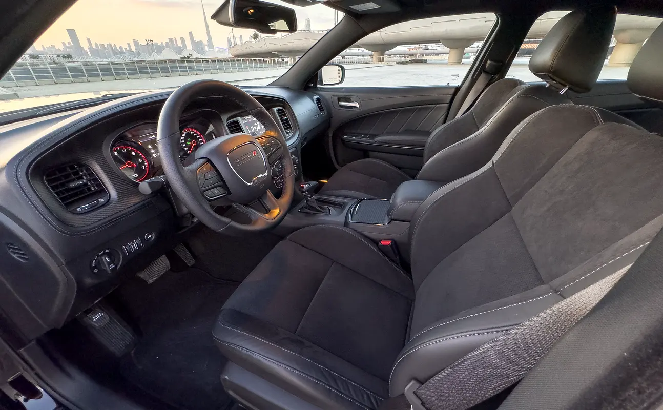 DODGE Charger GT 2023 - photo 11 - Import Émirats | International Cars