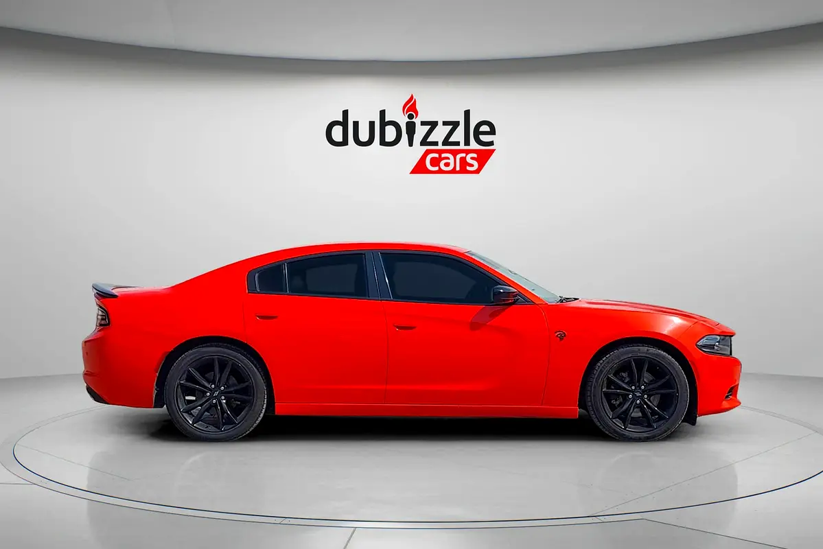 DODGE Charger SXT 2018 - photo 3 - Import Émirats | International Cars