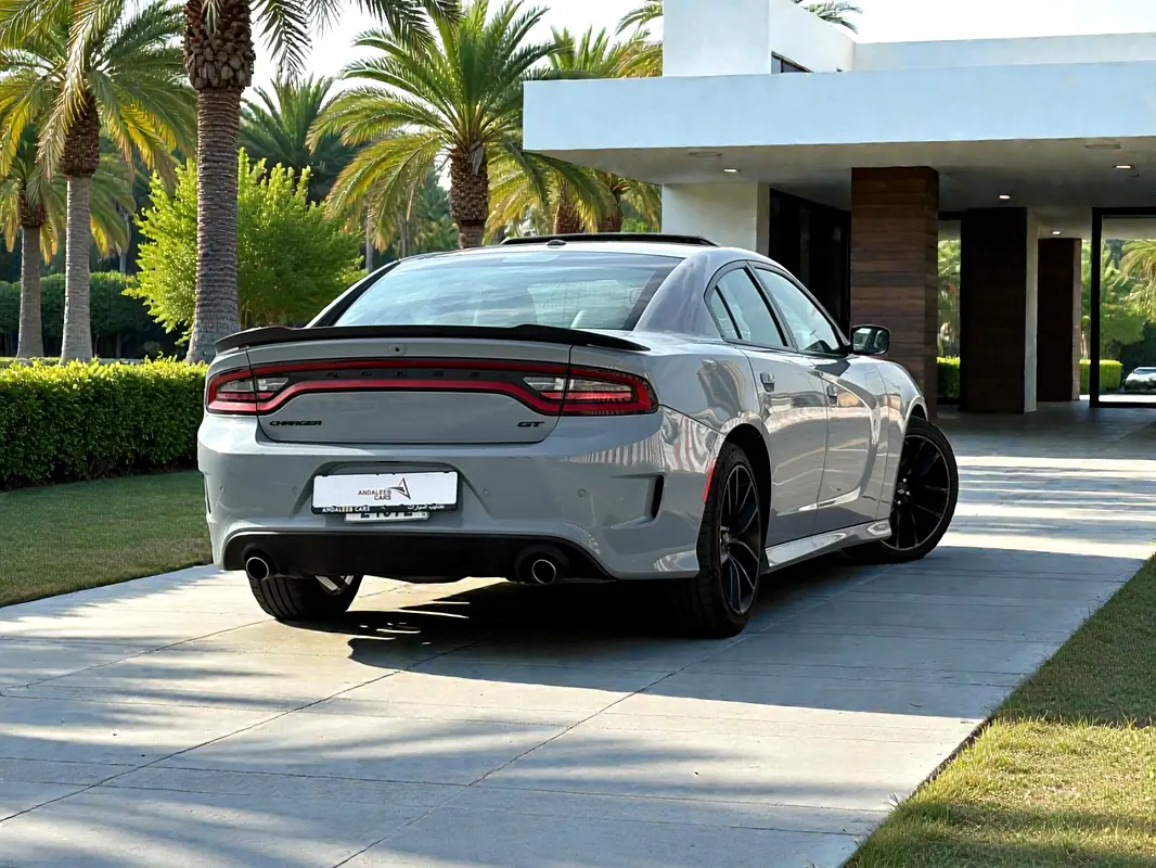DODGE Charger GT 2022 - photo 7 - Import Émirats | International Cars