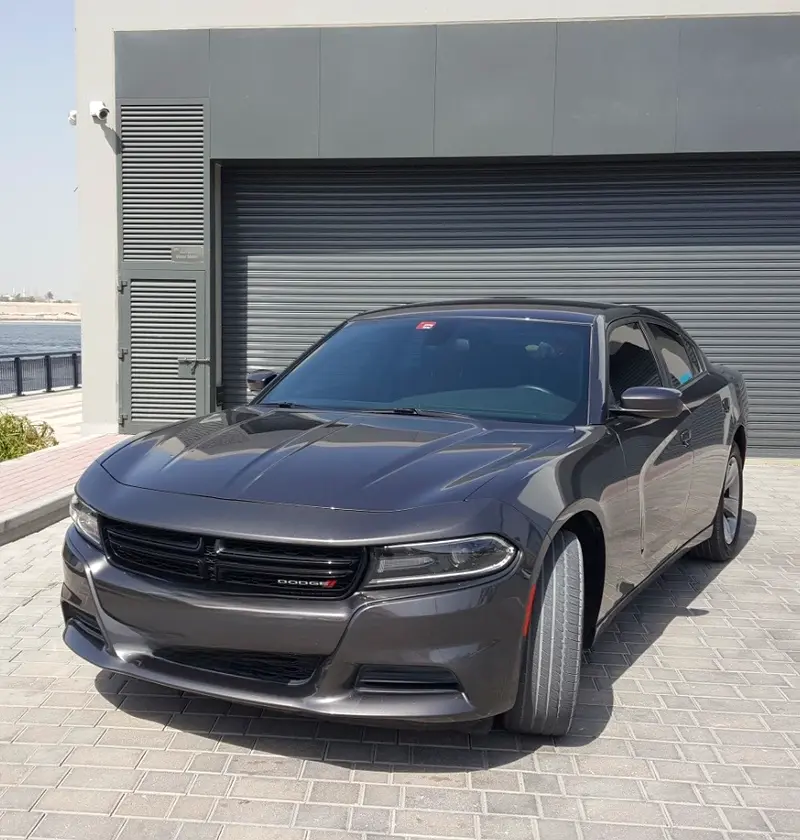 DODGE Charger SXT 2019 - photo 2 - Import Émirats | International Cars
