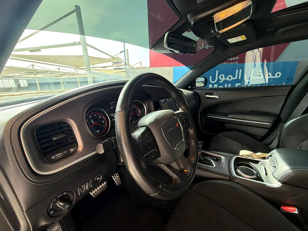 DODGE Charger R/T 2022 - photo 12 - Import Émirats | International Cars