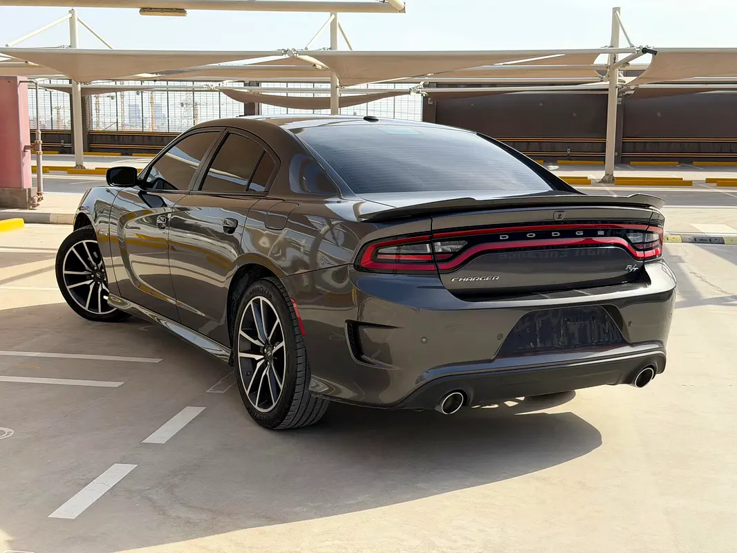 DODGE Charger R/T 2022 - photo 4 - Import Émirats | International Cars