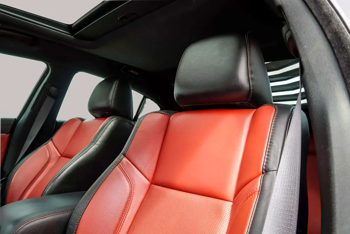 DODGE Charger R/T 2022 - photo 11 - Import Émirats | International Cars