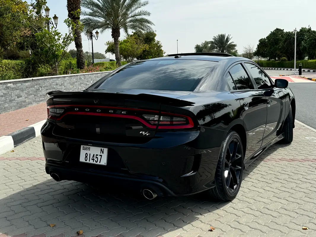DODGE Charger R/T Plus 2019 - photo 8 - Import Émirats | International Cars