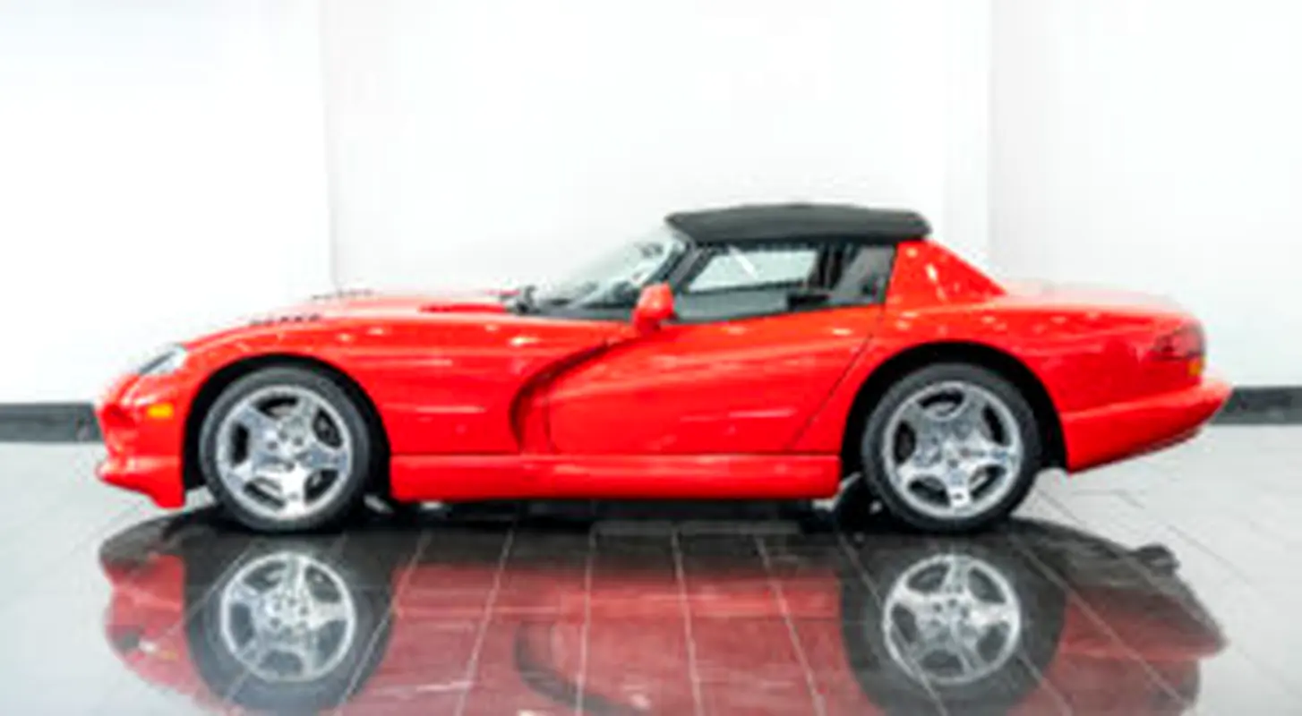 DODGE Viper Other 2001 - photo 4 - Import Émirats | International Cars