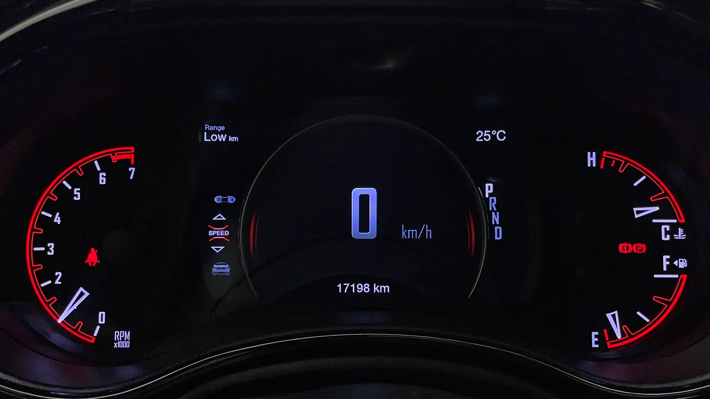 DODGE Durango GT 2023 - photo 9 - Import Émirats | International Cars