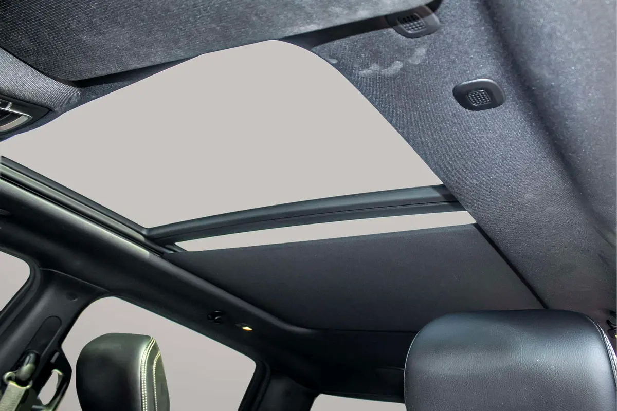 DODGE Ram 1500 Rebel Crew 2022 - photo 11 - Import Émirats | International Cars