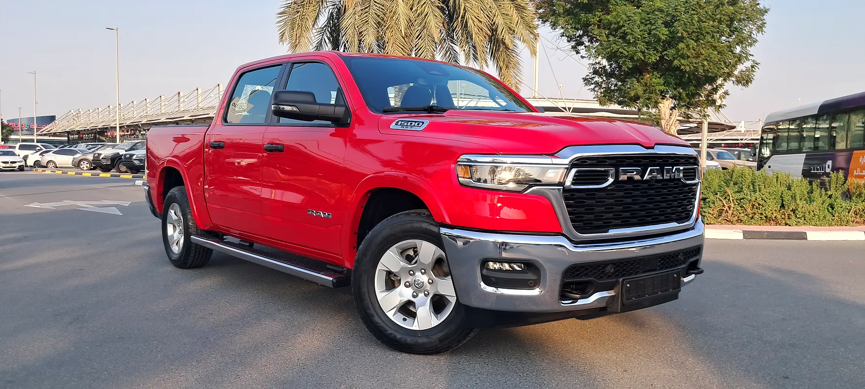 DODGE Ram 1500 Big Horn 2025 - photo 2 - Import Émirats | International Cars