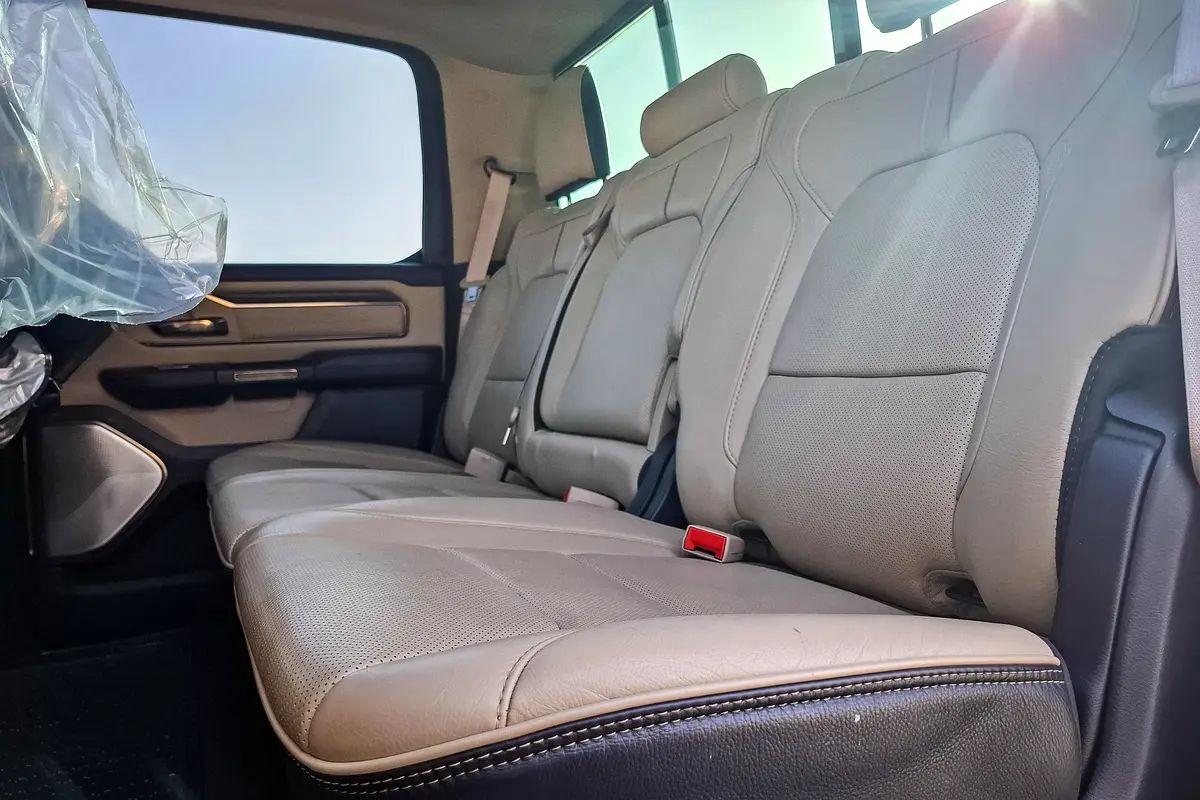 DODGE Ram 1500 Limited 2020 - photo 7 - Import Émirats | International Cars