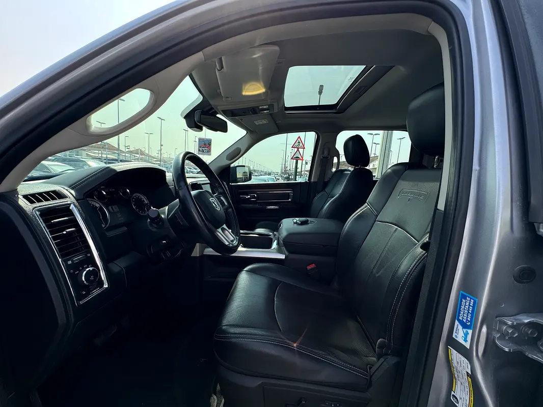 DODGE Ram 1500 Laramie 2021 - photo 11 - Import Émirats | International Cars