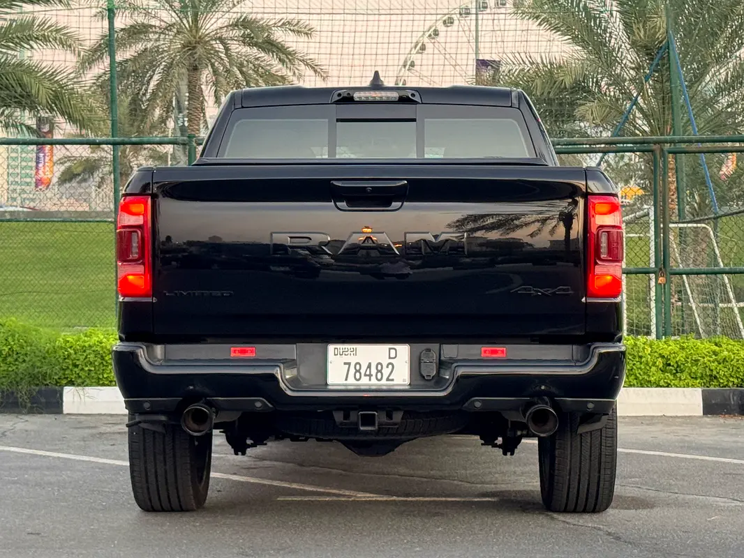 DODGE Ram 1500 Limited 2021 - photo 4 - Import Émirats | International Cars