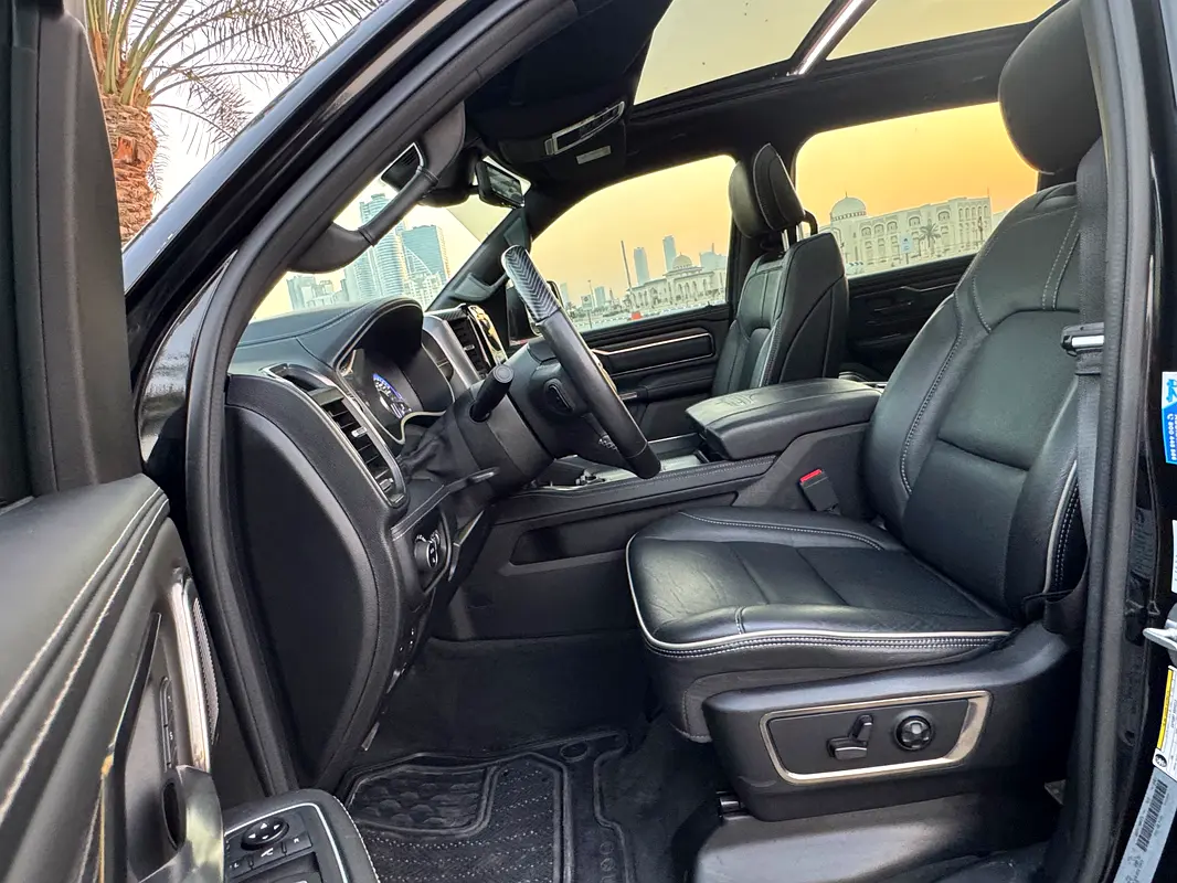 DODGE Ram 1500 Limited 2021 - photo 6 - Import Émirats | International Cars