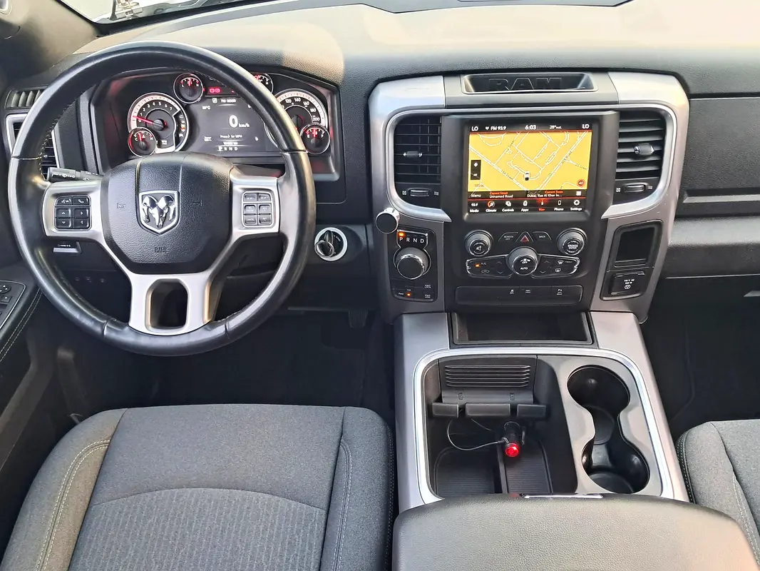 DODGE Ram 1500 Regular Cab 2022 - photo 11 - Import Émirats | International Cars