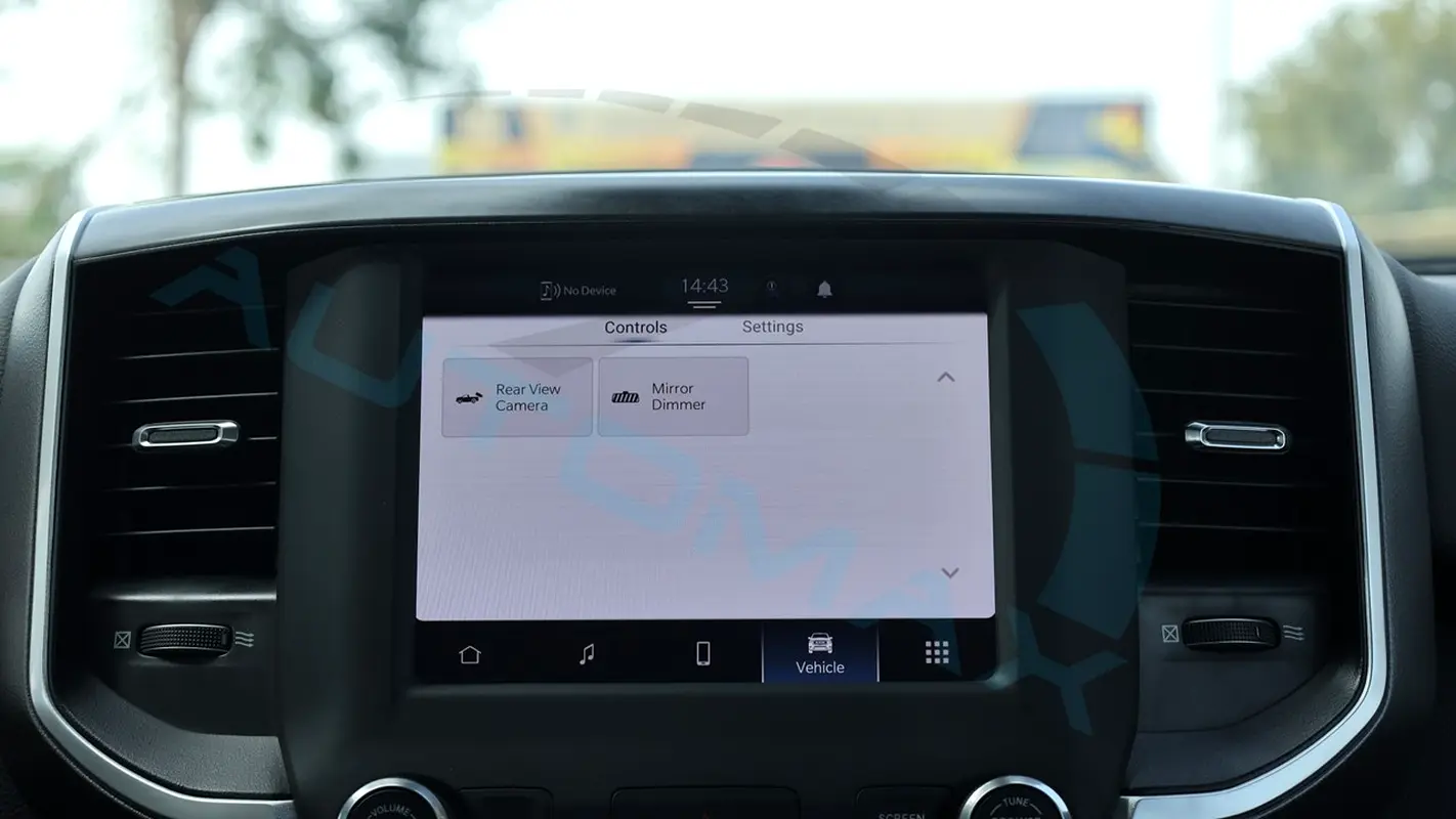 DODGE Ram 1500 Big Horn 2023 - photo 11 - Import Émirats | International Cars