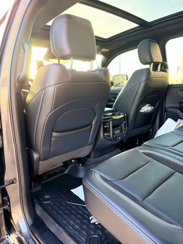 DODGE Ram GT 2022 - photo 10 - Import Émirats | International Cars