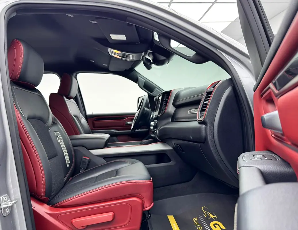 DODGE Ram 1500 Rebel Crew 2021 - photo 9 - Import Émirats | International Cars